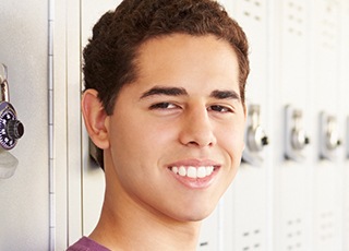 Teen boy with straight teeth